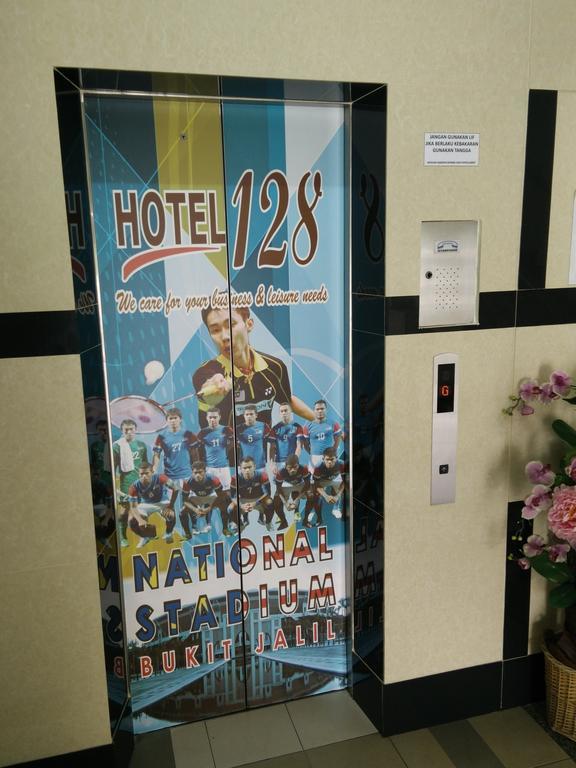 Hotel 128 Куала-Лумпур Экстерьер фото